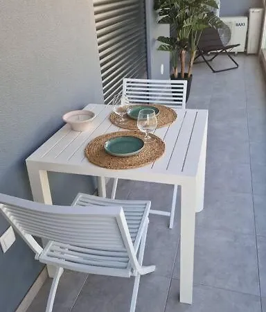 Modern Da Rocha, 公寓